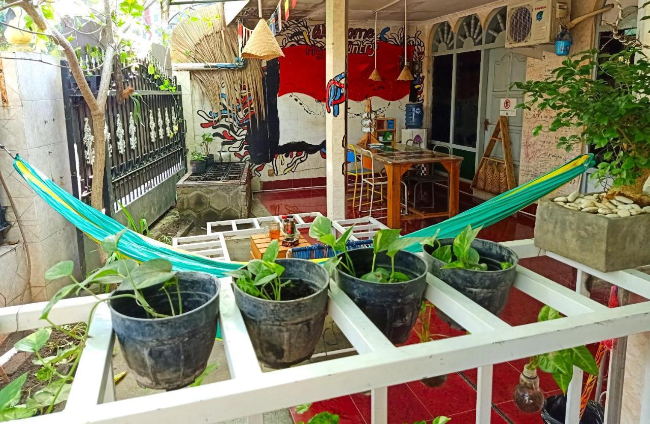 יוגיאקרטה Deoplet Homestay & Gallery מראה חיצוני תמונה