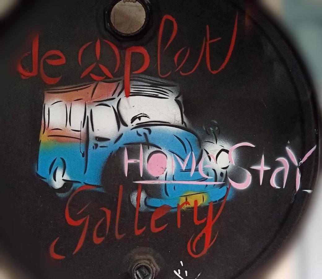 יוגיאקרטה Deoplet Homestay & Gallery מראה חיצוני תמונה