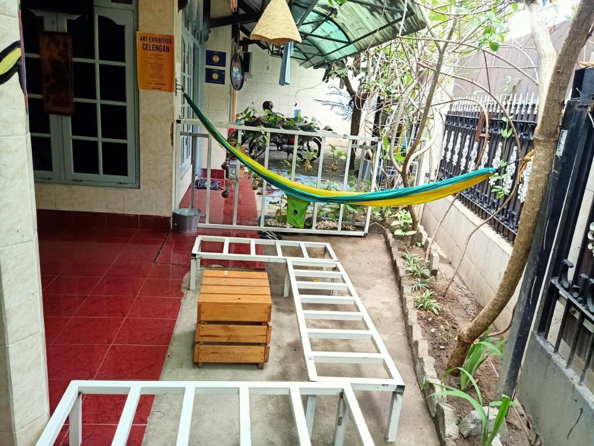 יוגיאקרטה Deoplet Homestay & Gallery מראה חיצוני תמונה