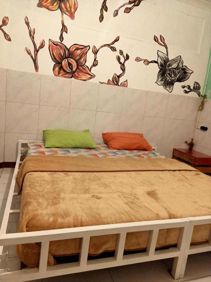 יוגיאקרטה Deoplet Homestay & Gallery מראה חיצוני תמונה